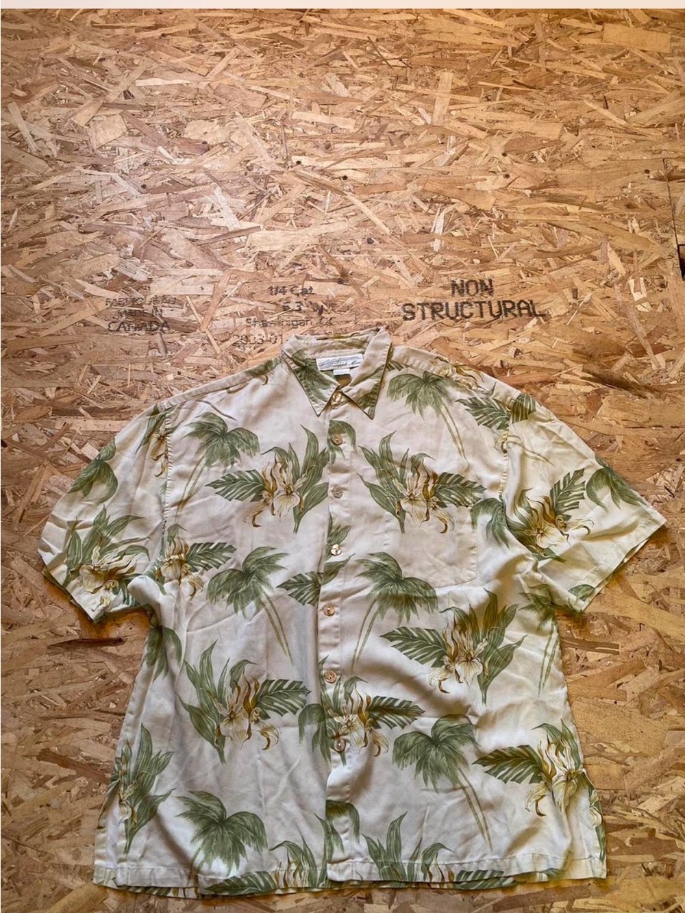 Pineapple Moon Short-Sleeve Palm Print Button-Down Shirt - Green/Beige